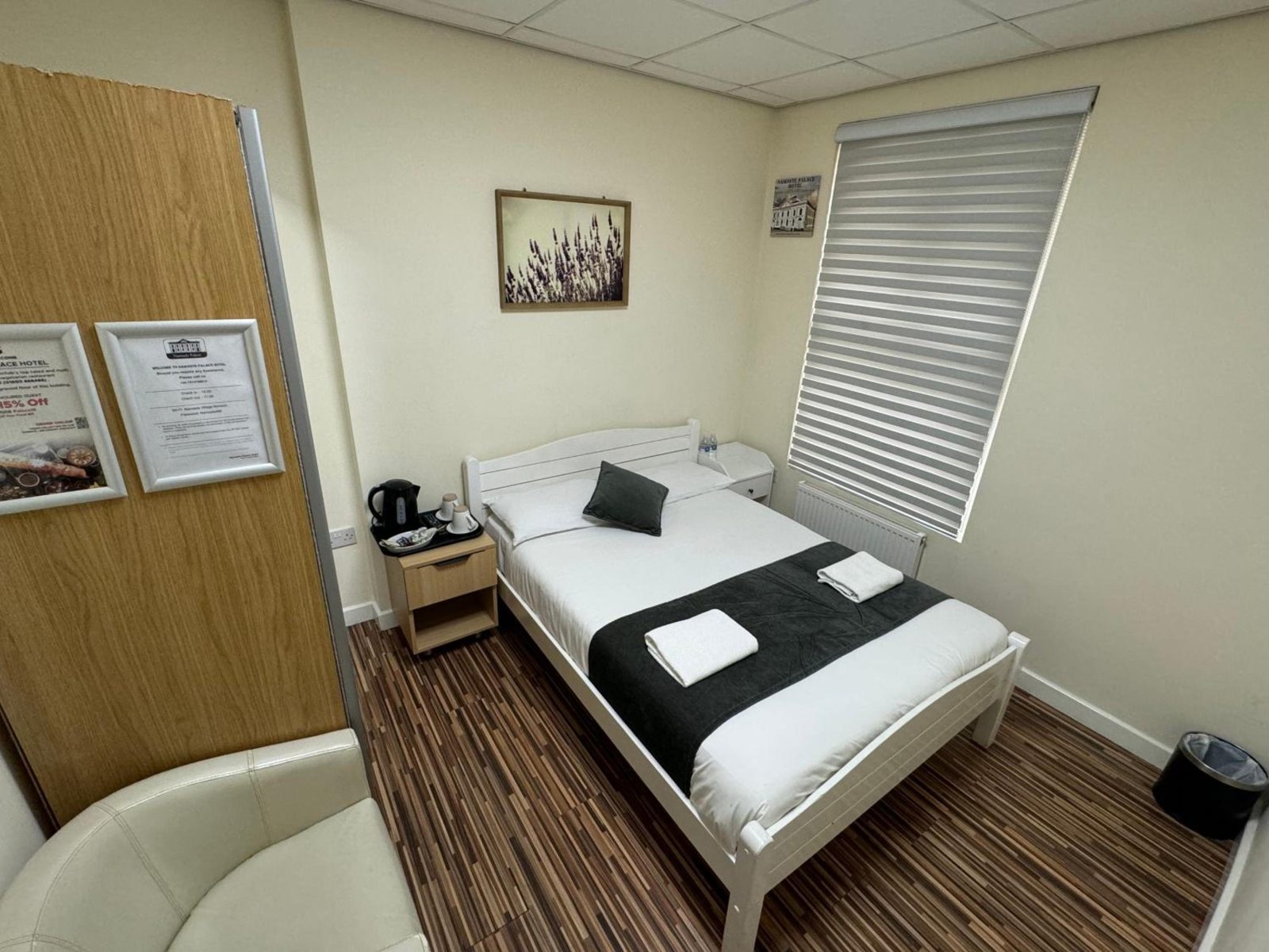 Namaste Palace Hotel, Norwich City Centre — photo 3
